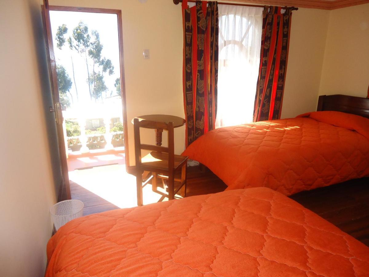 Hostal Del Sol איילה דל סול מראה חיצוני תמונה